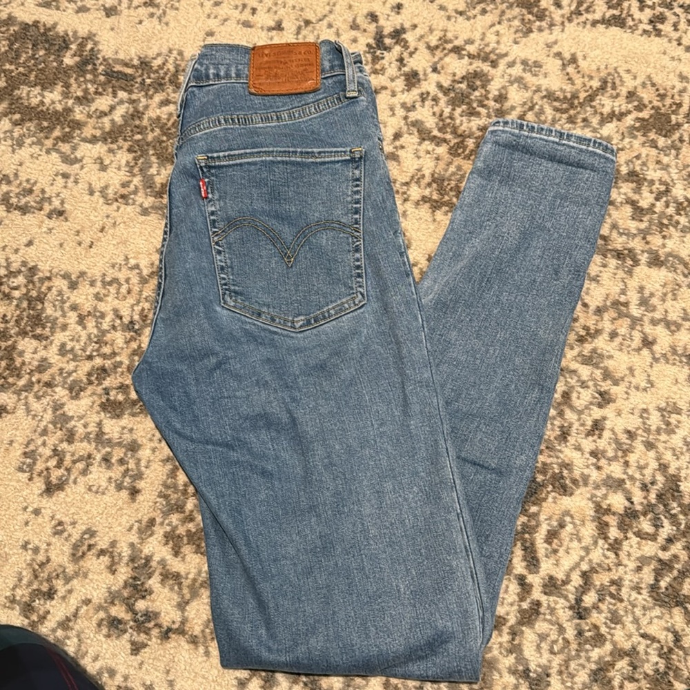 Levi’s Mile High Super Skinny Jeans